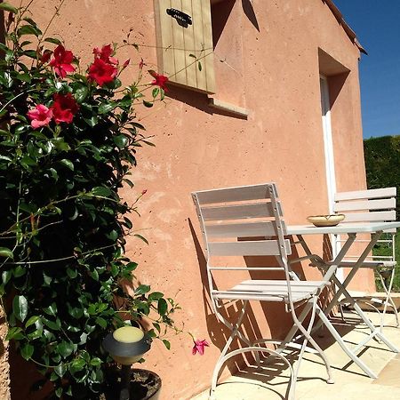 Bed and Breakfast Chez Calou Mane  Exterior foto