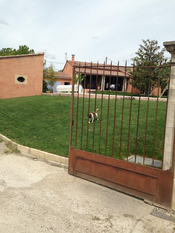 Bed and Breakfast Chez Calou Mane  Exterior foto